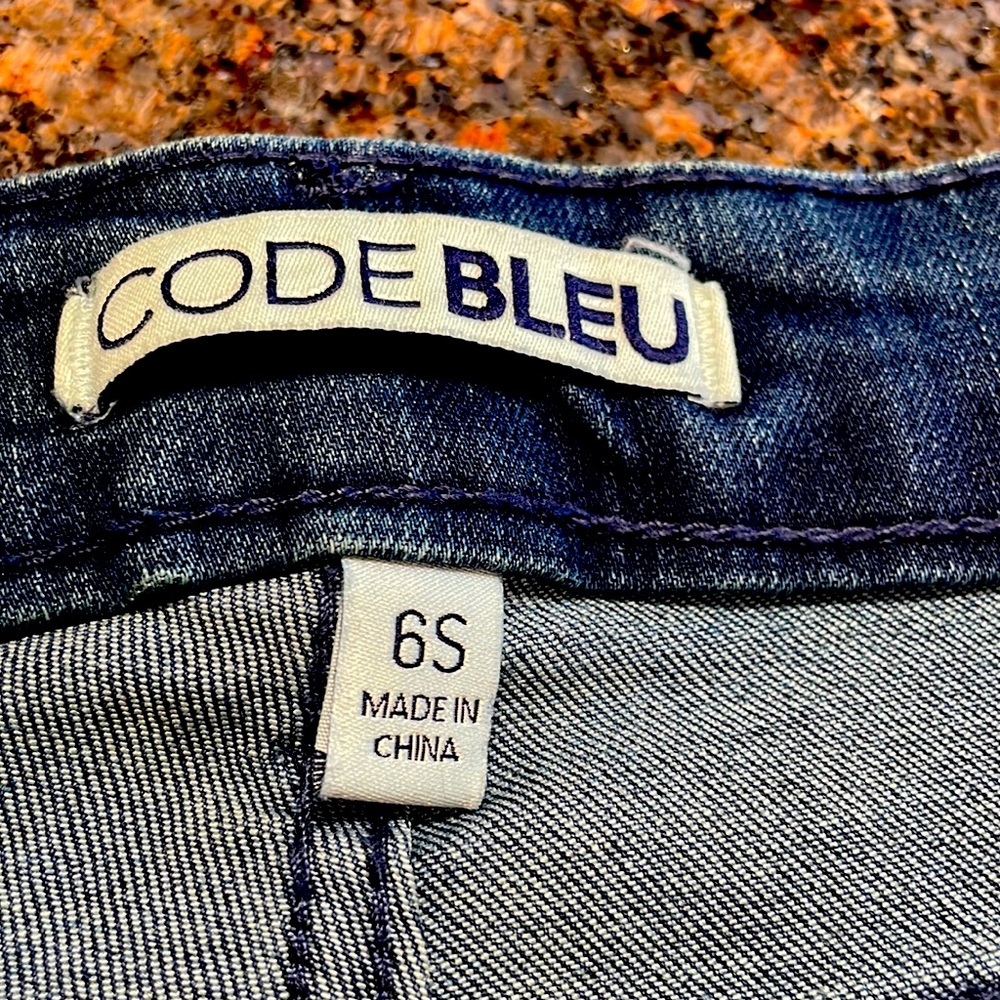 Code Bleu boot cut jeans never worn